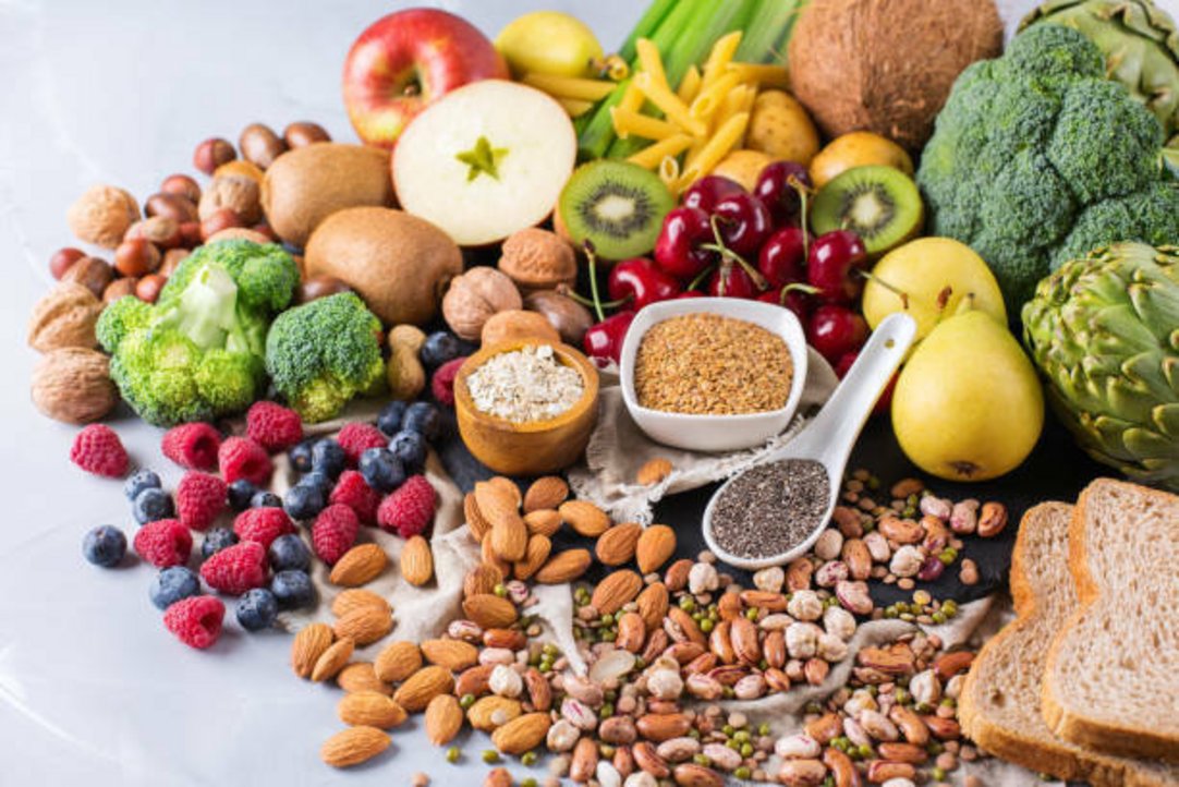 Illustration principale © https://www.istockphoto.com/fr/search/2/image-film?excludenudity=false&phrase=legume%20fruit%20graine&istockcollection=main%2Cvalue